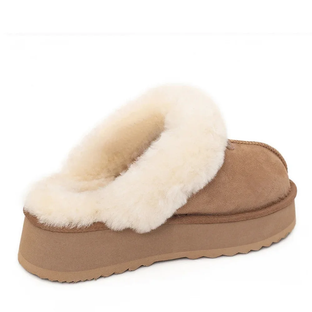 UGG- Premium Platform Scuff- Chestnut - Picture 5 of 8